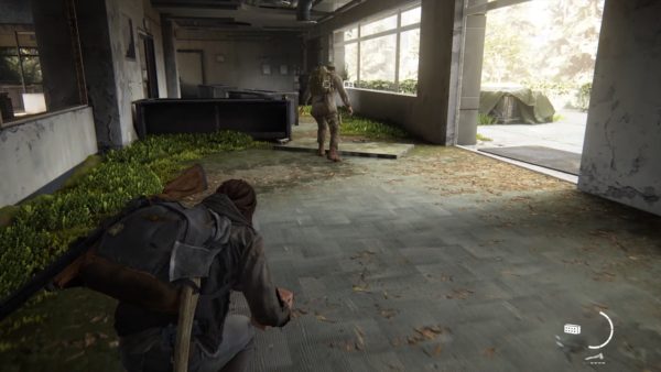 TLOU_2_Combat_Tip_03 The Last of Us™ Part II Remastered – PS5 Game | PlayStation Exclusive